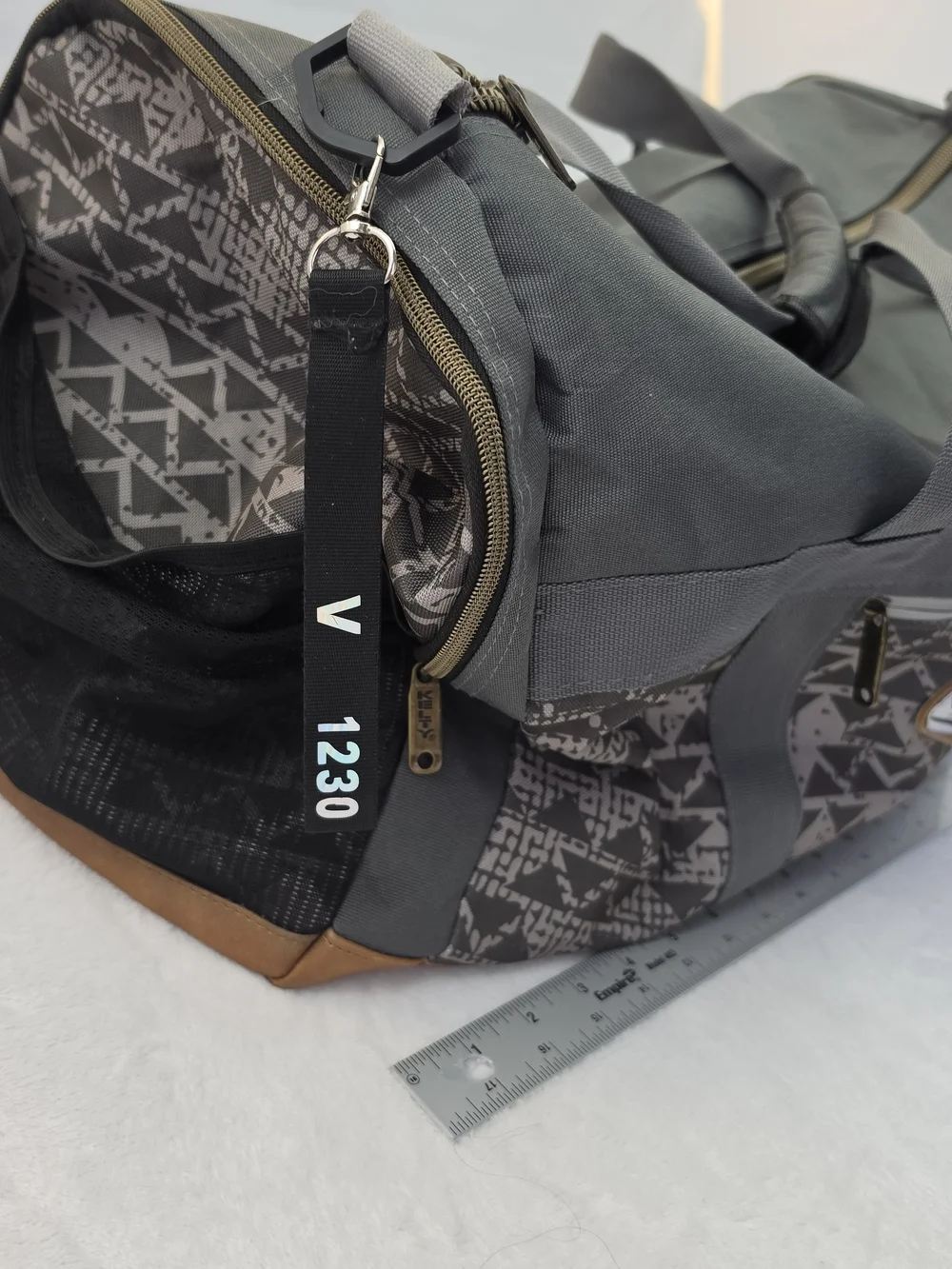 Kelty Built Duffel Bag Gray Tribal Print Travel Gym Weekender Outdoor Large